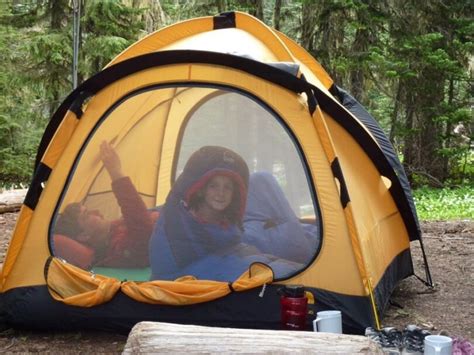 Best 4 Season Camping Tent: Prices, Buying Guide, Expert's Advice