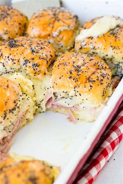 Hawaiian Roll Ham and Cheese Sliders Recipe - Oh Sweet Basil