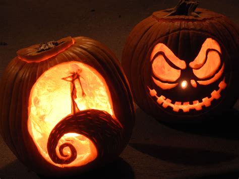 2 views of Jack Skellington. | Pumpkin carving, Carving, Jack skellington