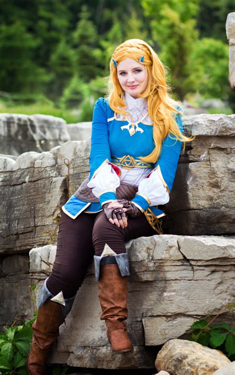 Princess Zelda from Breath of the Wild Cosplay