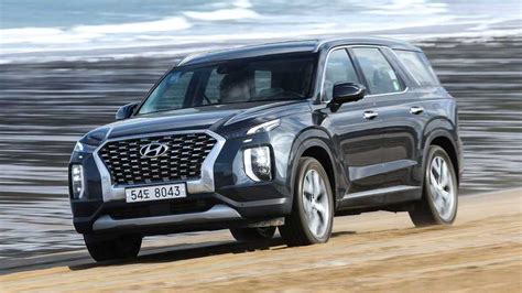 New Hyundai Palisade Reviews | Motor1.com