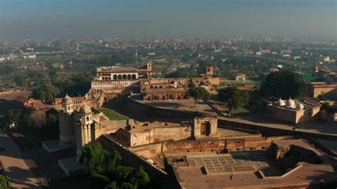 Aerial View Of Citadel Of Lahore Fort At Sunrise In Lahore, Punjab, Pakistan., Buildings Stock ...