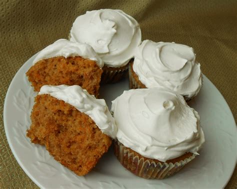 Baking Outside the Box: Carrot Cake Cupcakes with Maple Icing