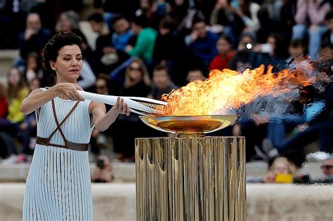 Pyeongchang receives Olympic flame for 2018 Winter Games | ABS-CBN News