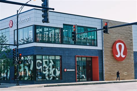 lululemon outlet chicago illinois state