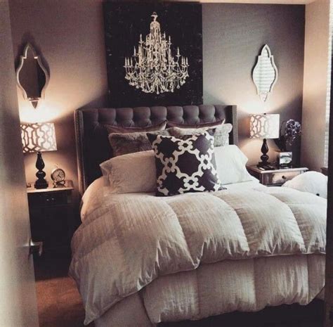 Plush Bed Decorations Enhance this Warm Grey Bedroom Ideas Dream Rooms, Dream Bedroom, Home ...