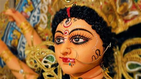 Nav Durga Puja- Mantra and Benefits- AstroTalk.com