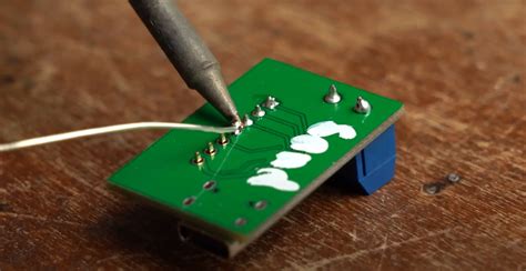 What Is Reflow Soldering? - ElectronicsHacks