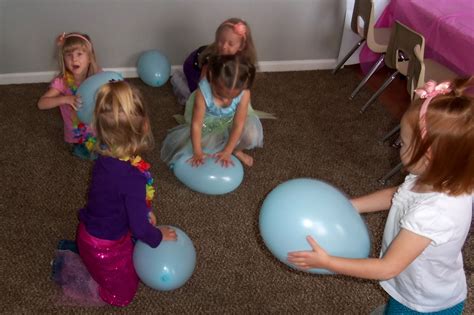 Toddler Boredom Busters: Snow Day Activity - Balloon Butt Pop!