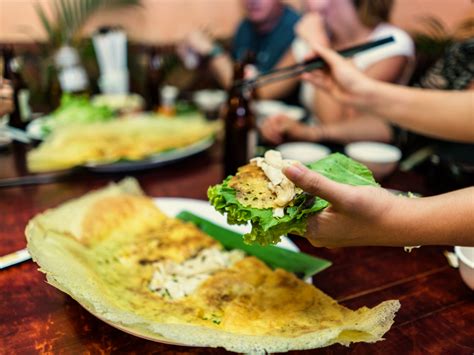 Saigon Night Markets: A Culinary Paradise for Adventurous Eaters | Vespa Adventures