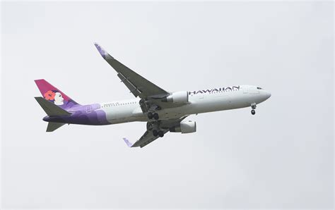 US Gives Limited Approval To Hawaiian-Japan Airlines Venture - Honolulu Civil Beat