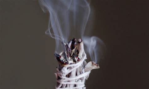 The Benefits of Burning Sage - Stress Relief, Purifying the Air and ...