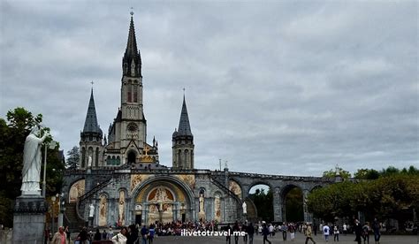 Making Pilgrimage to Lourdes, France | ilivetotravel's travel log