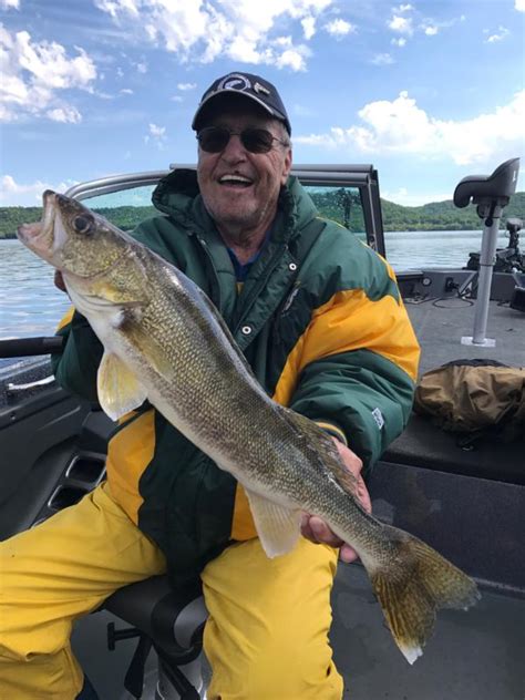 Pool 4 and Lake Pepin fishing report by Rutting Ridge Outfitters