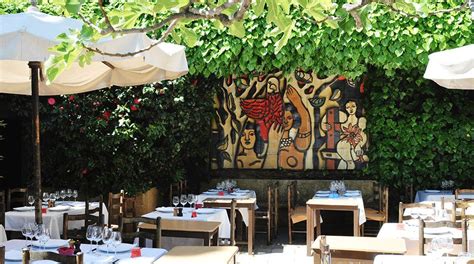 La Colombe d'Or Restaurant, St Paul de Vence