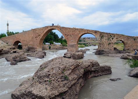 Meet Some of the Rare Cultures Sustained by Iraqi Kurdistan’s Rivers ...