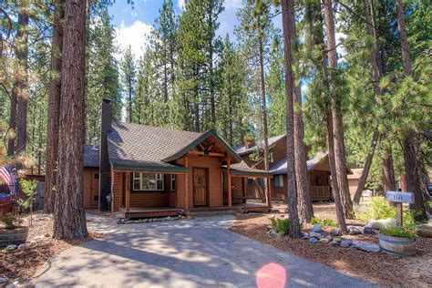Breezy Pines Cabin: South Lake Tahoe 4 Bedroom Place To Stay On ...