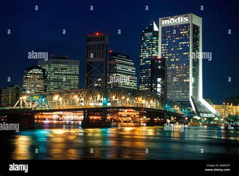 JACKSONVILLE FLORIDA DOWNTOWN SKYLINE AT NIGHT Stock Photo - Alamy