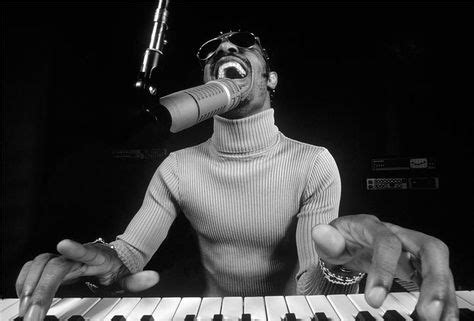 Stevie Wonder rehearsing on his piano in Los Angeles for an upcoming concert. (1974) | Stevie ...