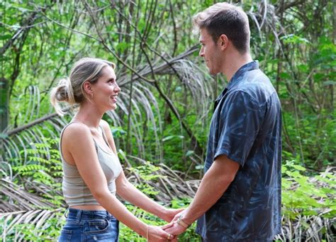 ‘The Bachelor’ Finale Theory: Who Zach Will Pick - PureWow