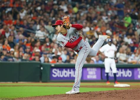 Shohei Ohtani Injury: Pitcher Suffered Blister, Stayed in Game to Hit