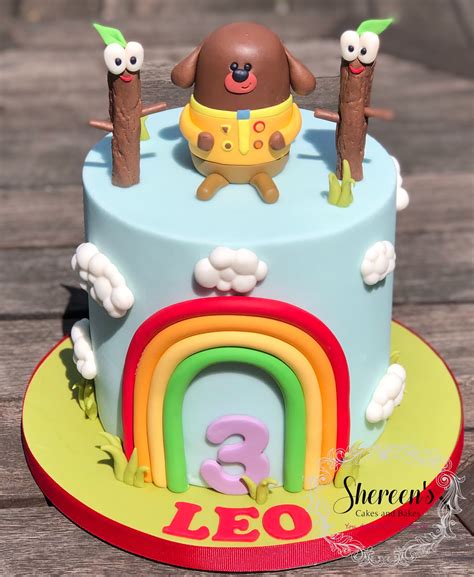 Hey duggee abs sticky stick cake Boys First Birthday Cake, Dinosaur Birthday Cakes, Birthday ...