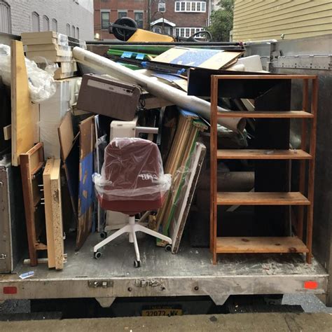 Furniture Removal - Junk Done Right | Top Rated Junk Removal & Cleanout ...