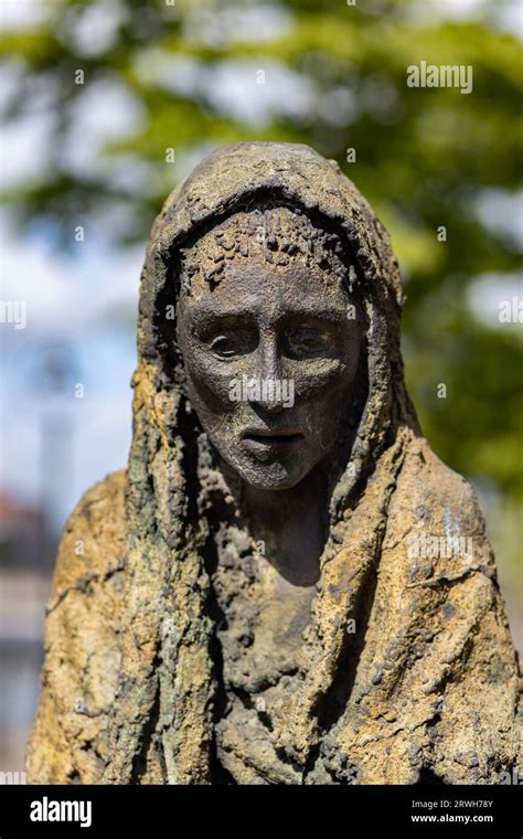 Memorial to the Great Famine Victims in Dublin, Ireland’s Great Famine ...