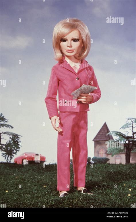 THUNDERBIRDS Lady Penelope Stock Photo: 6446341 - Alamy