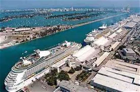 JAX-Jacksonville Port Cruise Parking for less | Book2Park.com