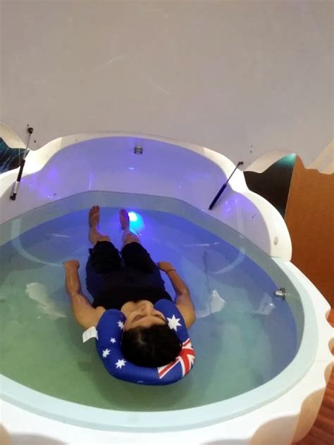 Float therapy session -60 mins - Shalom Float and Mind Spa