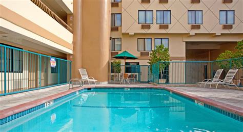 IHG opens the Hotel Indigo Anaheim - English | Hospitality ON