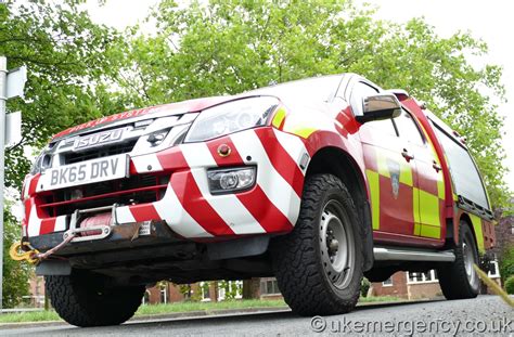 BK65 DMX, BK65 DRV Cleveland Fire Brigade Isuzu D-max | UK Emergency ...