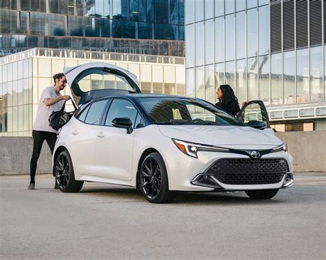 2024 Toyota Corolla Hatchback - evto.ca