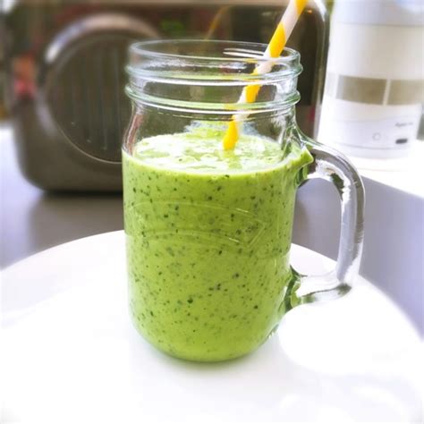 Immune booster smoothie - Daisies & Pie