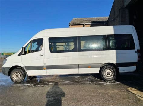 16 SEATER STANDARD MINIBUS - Minibus & Coach Hire - Bedford Minibuses ...