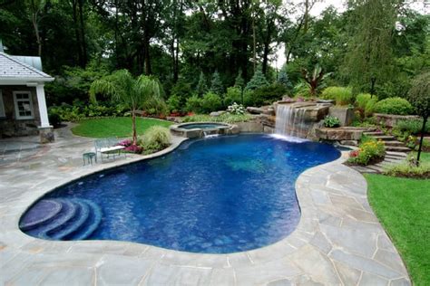 Helpful Tips for Building do-It-Yourself Inground Pools | HDH ...