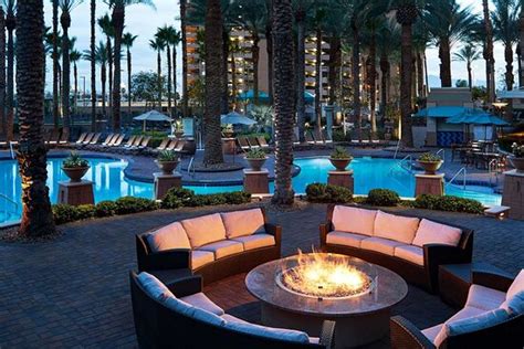 HILTON GRAND VACATIONS CLUB ON THE LAS VEGAS STRIP $106 ($̶1̶9̶1̶ ...