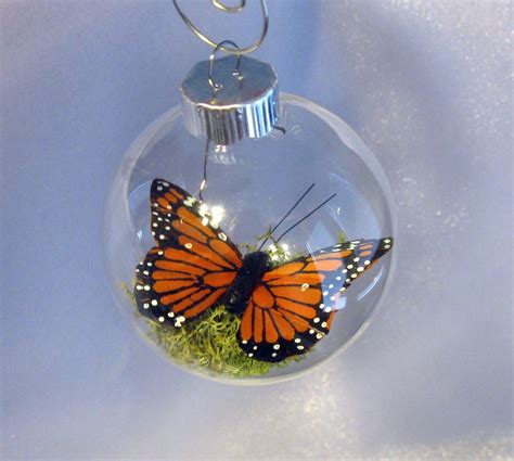 Monarch Butterfly Ornament | Butterfly ornaments, Clear glass ornaments, Christmas ornaments