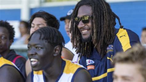 Nic Naitanui to push for late-season return from injury in 2017 | PerthNow