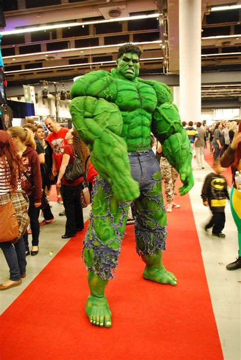 Hulk Cosplay…Hulk Smash Or No Smash?