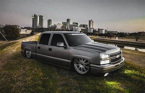 Pin by Big Chief on 4 Door Trucks/ Dually | Chevrolet trucks silverado ...