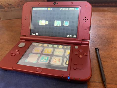 “New” Nintendo 3DS XL Red + free game, Video Gaming, Video Game ...