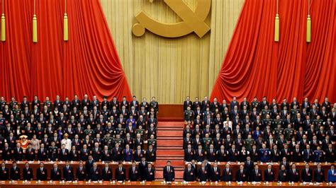 Chinese President Xi Jinping gets the Mao Zedong treatment to become ...