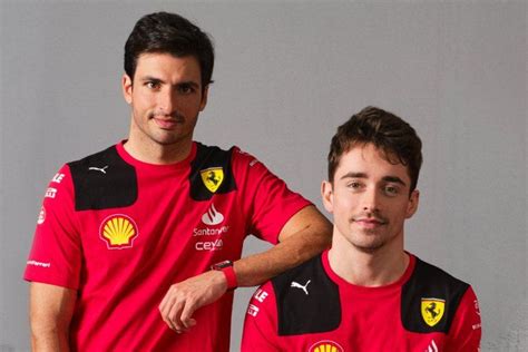 Carlos Sainz anticipa una gran igualdad con Charles Leclerc en 2023