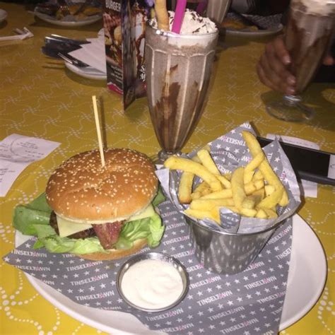 Tinseltown, London | HALAL FOOD DIARY