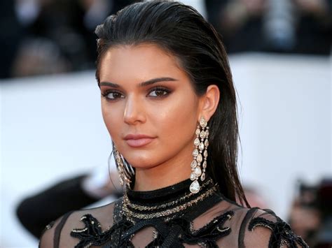 Forbes: Kendall Jenner tops highest paid model list - Plus TV Africa