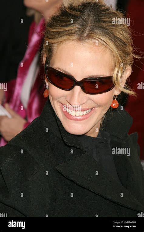 12/10/2006 Julia Roberts Charlotte's Web @ Arclight, Hollywood photo by Fuminori Kaneko / HNW ...