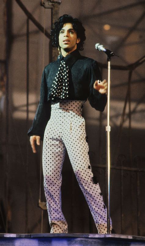 Prince Musician Style-Prince Best Fashion Moments of All Time