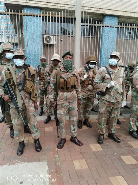 Man sentenced to five years for wearing SANDF uniform | Vaalweekblad